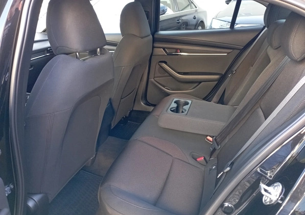 Mazda 3 cena 84900 przebieg: 44000, rok produkcji 2019 z Chełmża małe 352